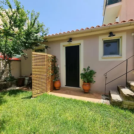 The Tiny Dependance 度假居 阿尔戈斯托利翁